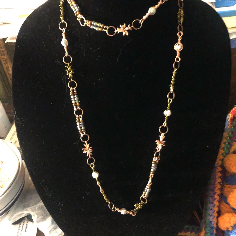 Handmade necklace - Picture 2 of 5